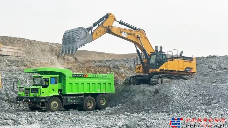 电动装载机铲斗容量：规格参数背后的关键考量
